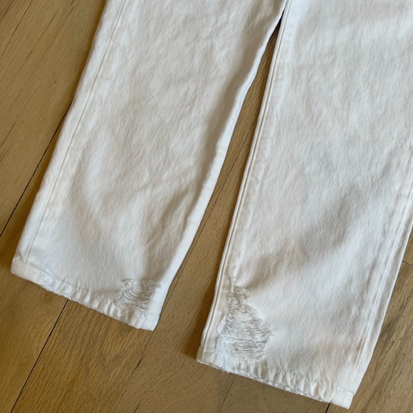 J Brand High Waist Cropped White Destruct straight leg jeans - Picture 3 of 4